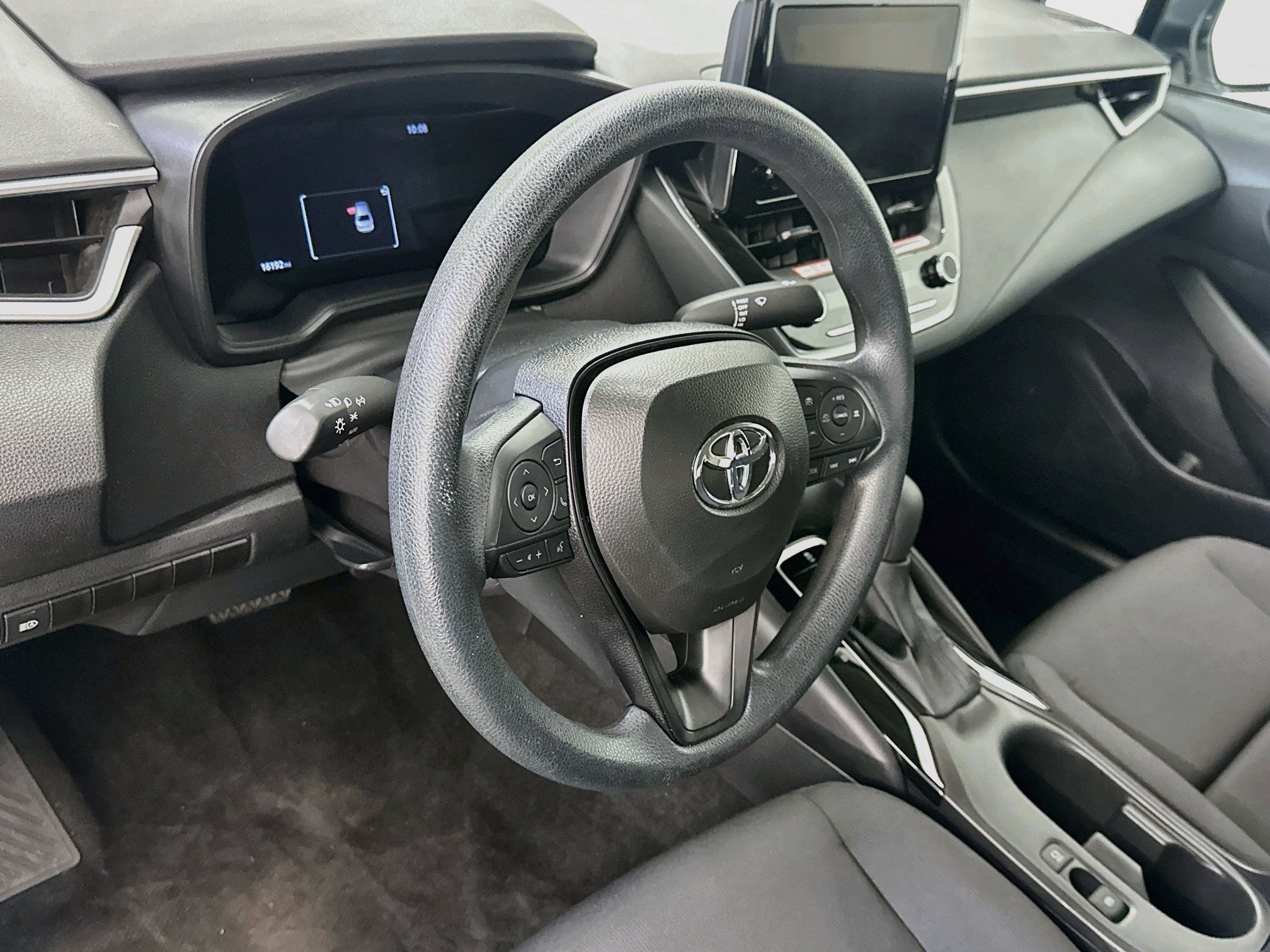Used 2026 Toyota Corolla LE FWD image 18