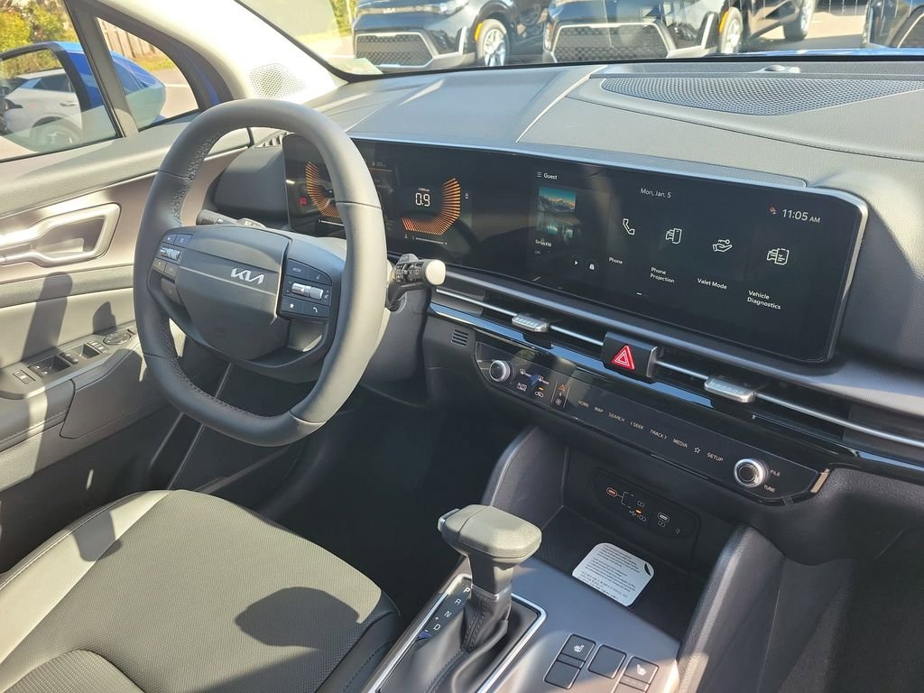 New 2026 Kia Sportage EX w/ EX Panorama Roof Package image 8