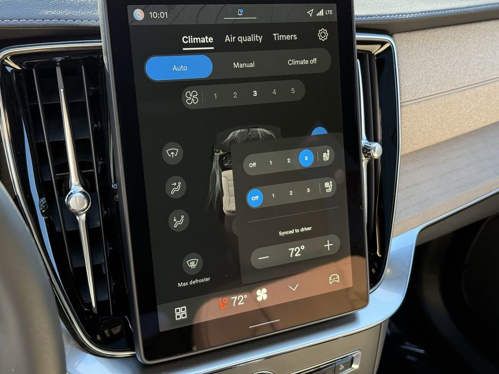 New 2026 Volvo XC90 B6 Ultra w/ Lounge Package image 22