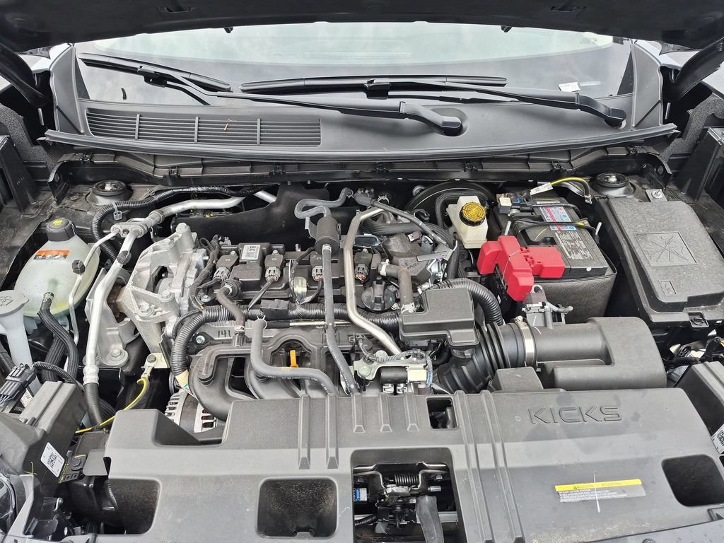 Used 2026 Nissan Kicks SV AWD/4WD image 31