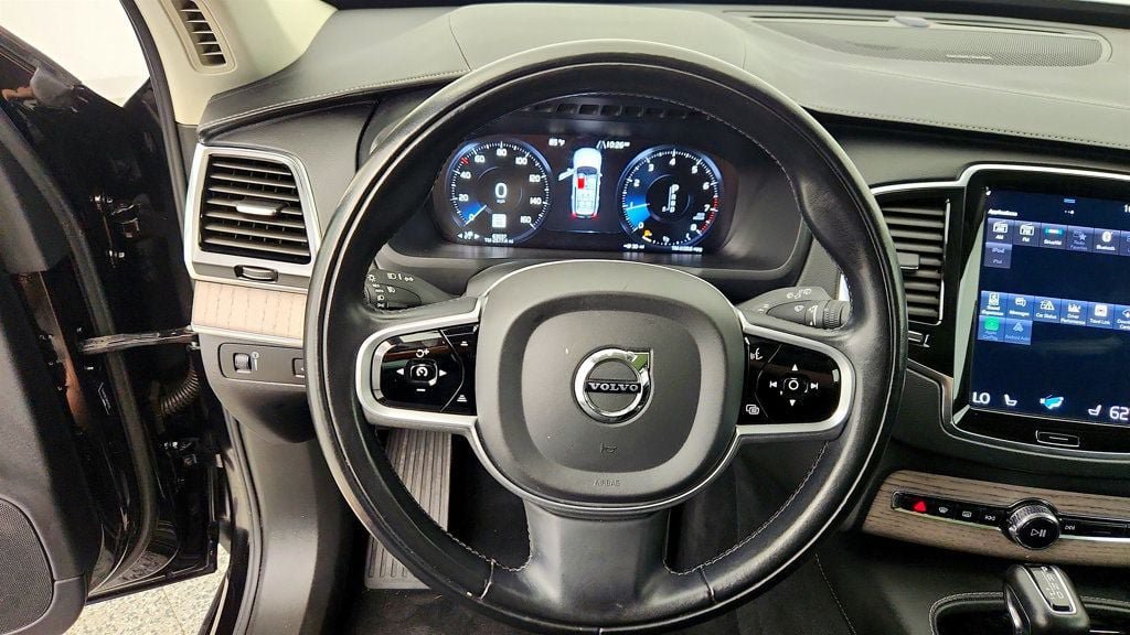 Used 2021 Volvo XC90 T6 Inscription w/ Climate Package AWD/4WD image 14