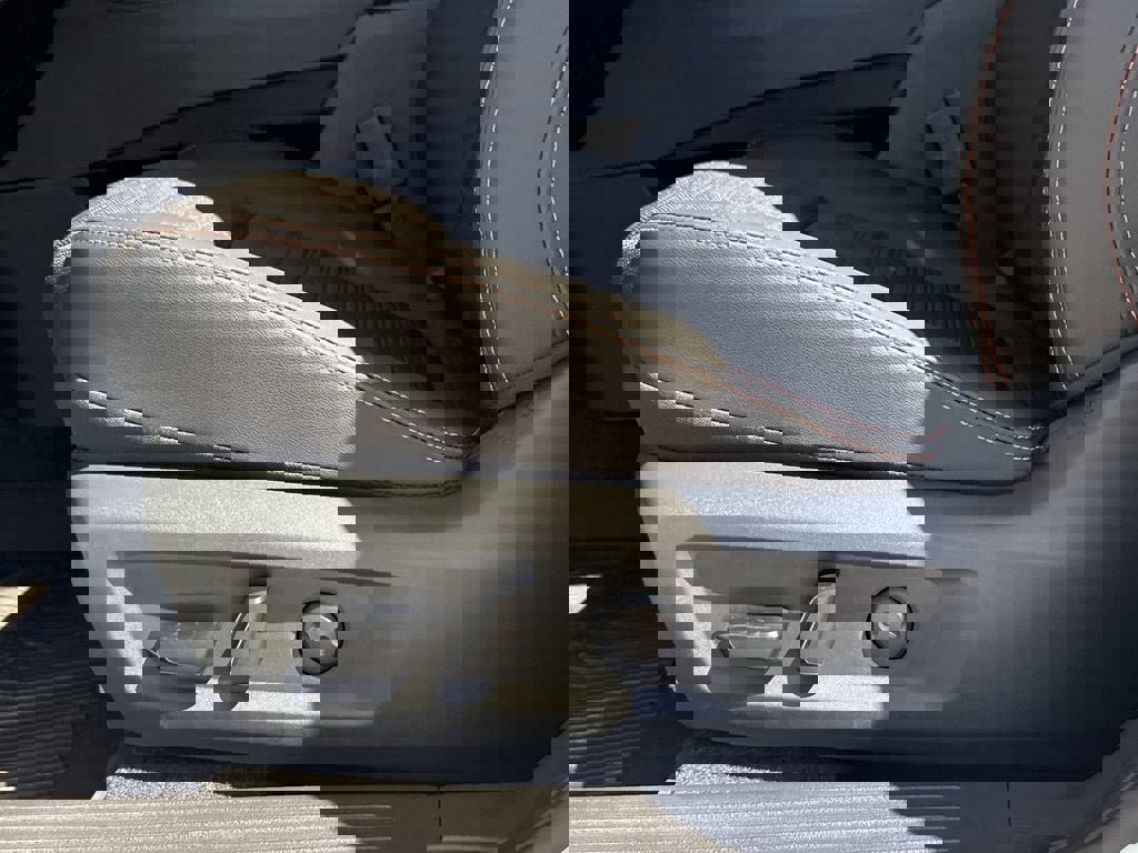 New 2026 Nissan Rogue SV image 20