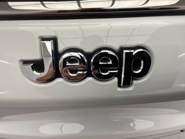 Used 2022 Jeep Compass Limited AWD/4WD image 27