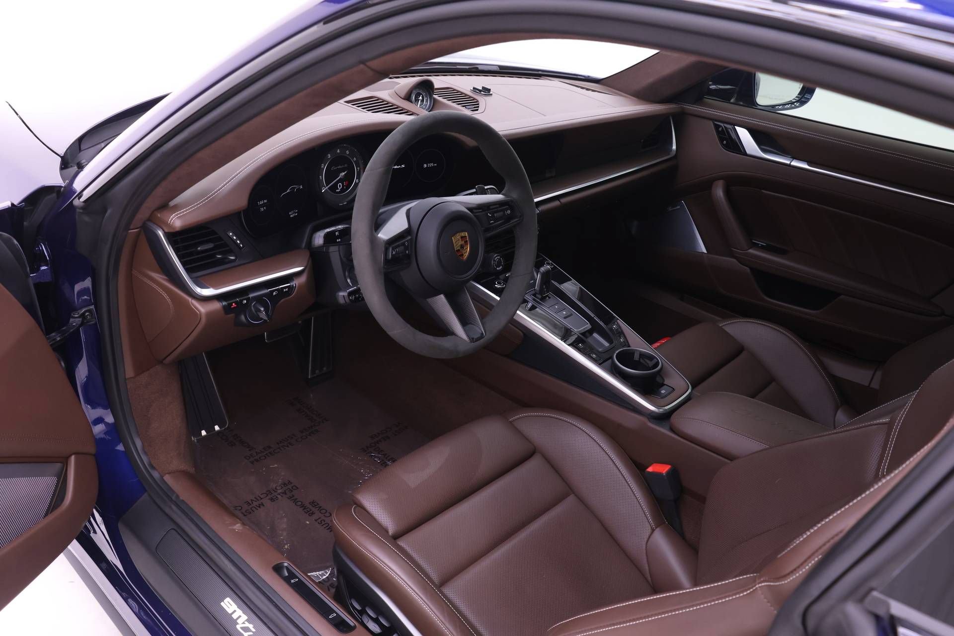 Certified 2021 Porsche 911 Turbo S AWD/4WD image 4