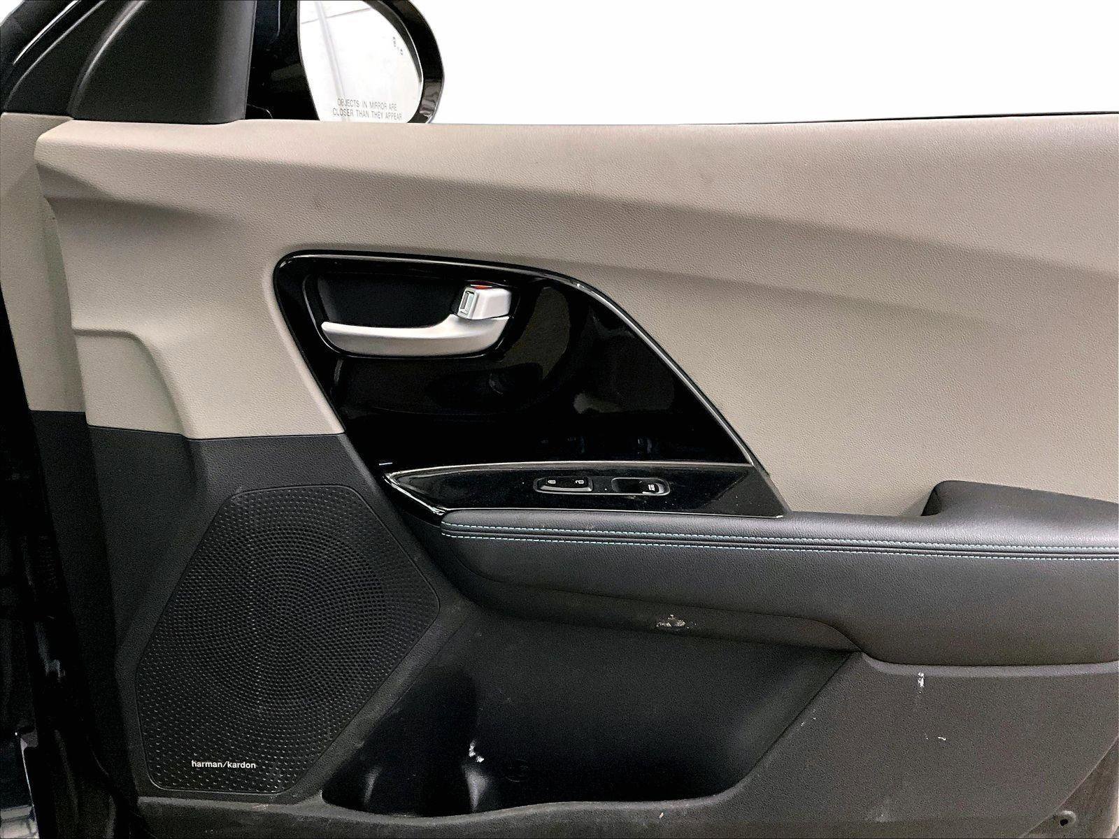 Used 2019 Kia Niro EX Premium w/ Sunroof Package FWD image 23