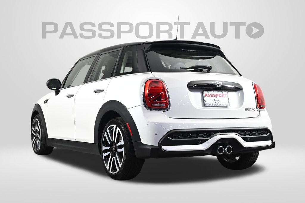 Certified 2024 MINI Cooper S image 5