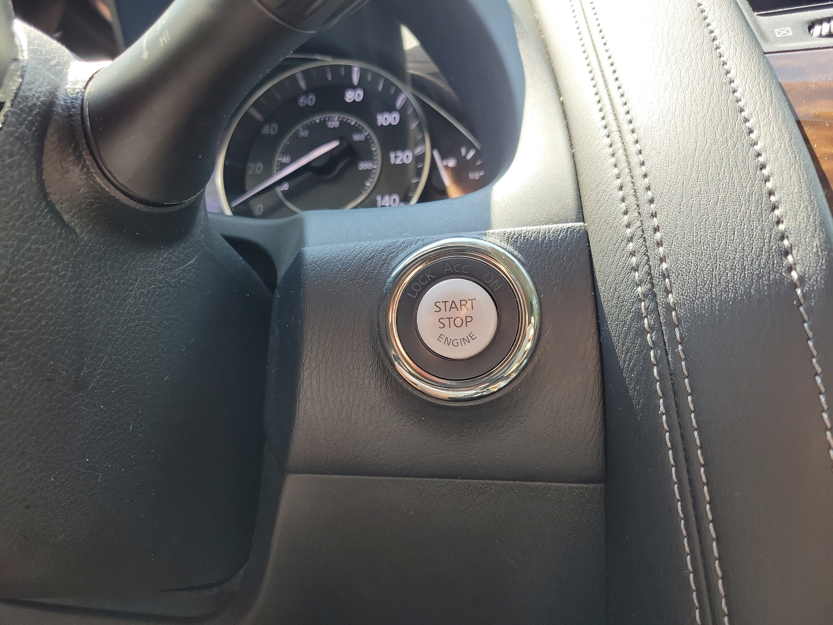 Used 2019 Nissan Armada SL w/ Premium Package RWD image 28