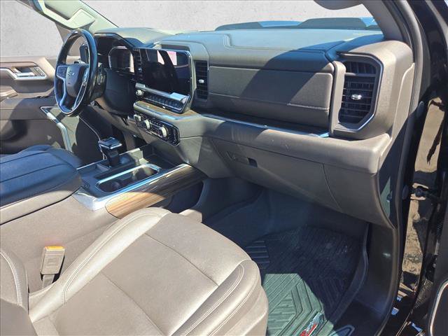 Used 2023 Chevrolet Silverado 1500 LT Trail Boss w/ LT Trail Boss Premium Package AWD/4WD image 20