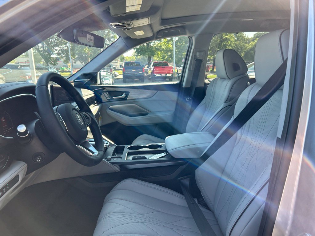 New 2026 Acura MDX w/ Advance Package AWD/4WD image 17