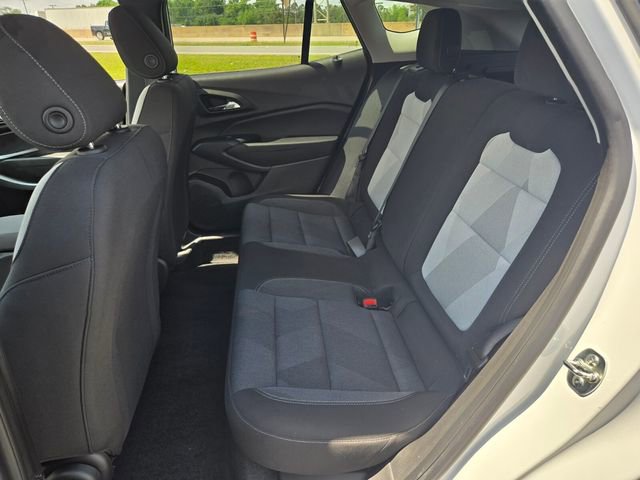 Used 2024 Chevrolet Trax LS w/ LS Convenience Package image 11