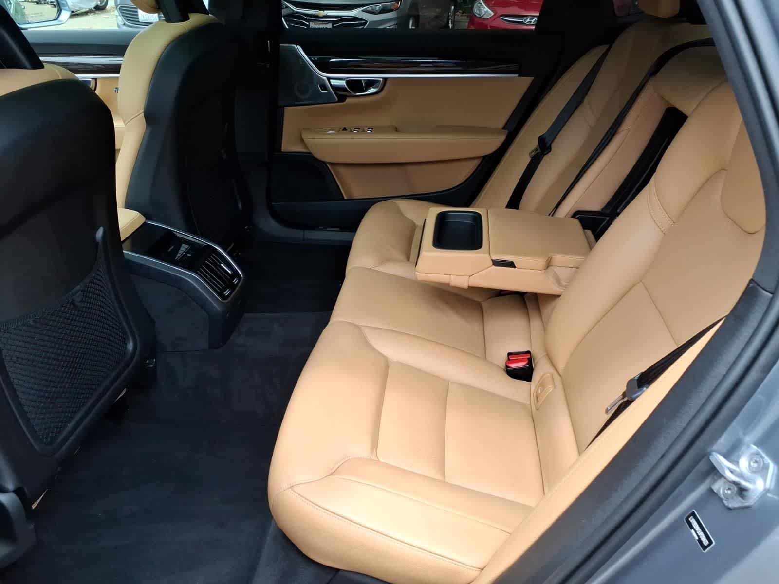 Used 2018 Volvo S90 T6 Momentum w/ Convenience Package AWD/4WD image 9