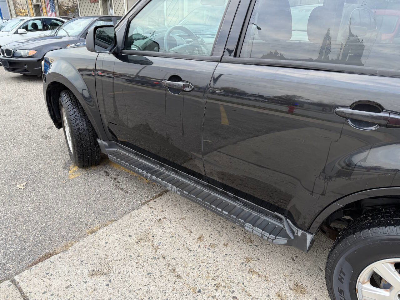 Used 2011 MAZDA Tribute i image 30