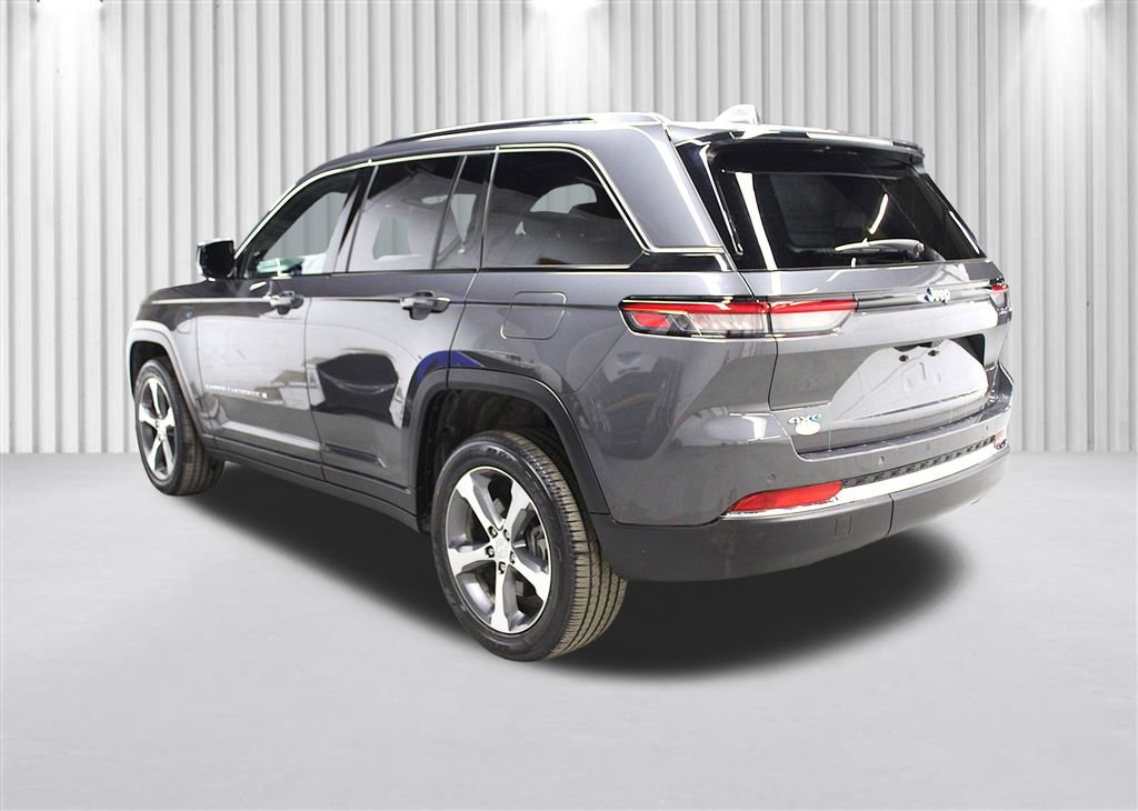 Used 2024 Jeep Grand Cherokee Limited 4xe image 5