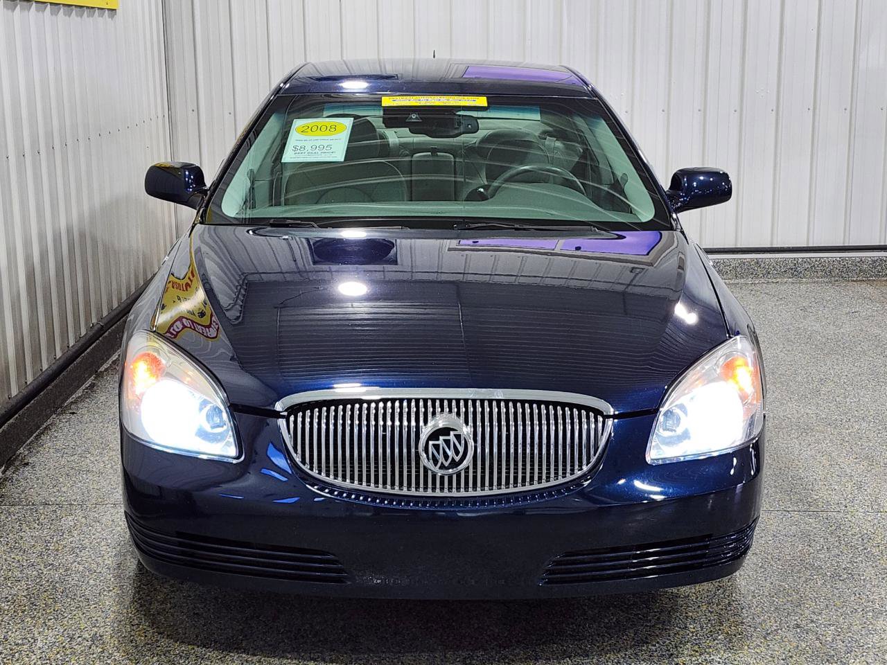 Used 2008 Buick Lucerne CXL w/ Ultra Confidence Package FWD image 2
