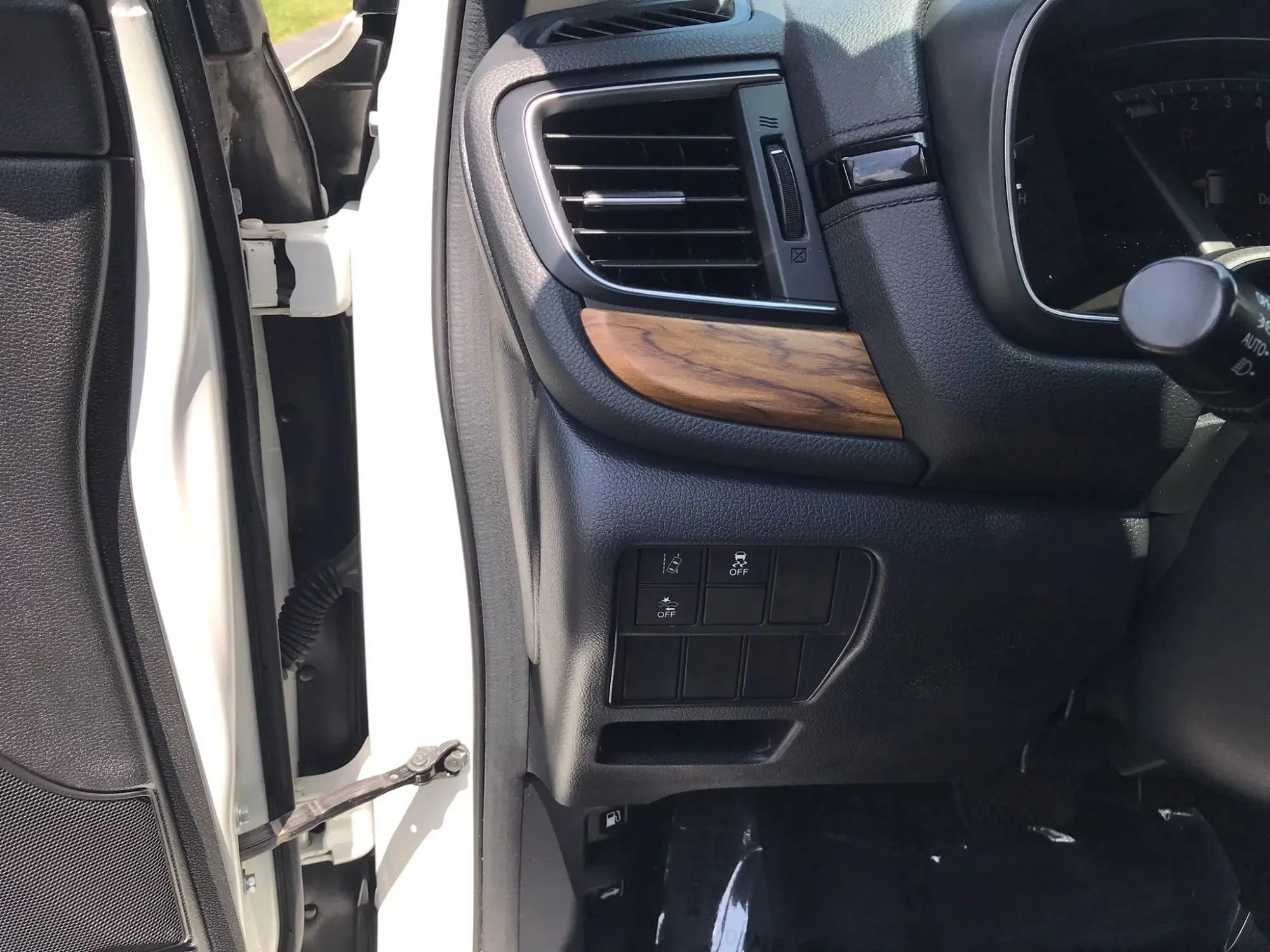 Used 2018 Honda CR-V EX image 15