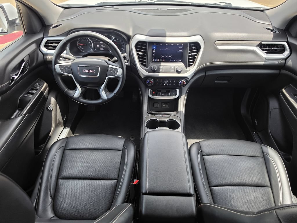 Used 2023 GMC Acadia SLT FWD image 9