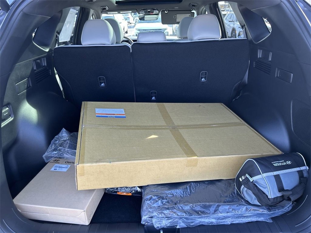 New 2026 Hyundai Tucson Limited image 16