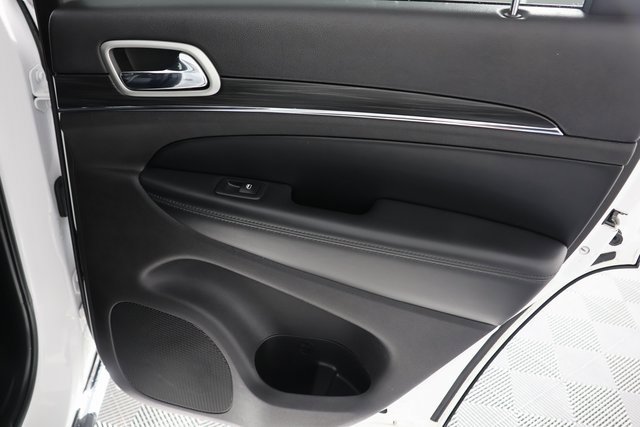 Used 2021 Jeep Grand Cherokee Limited image 27