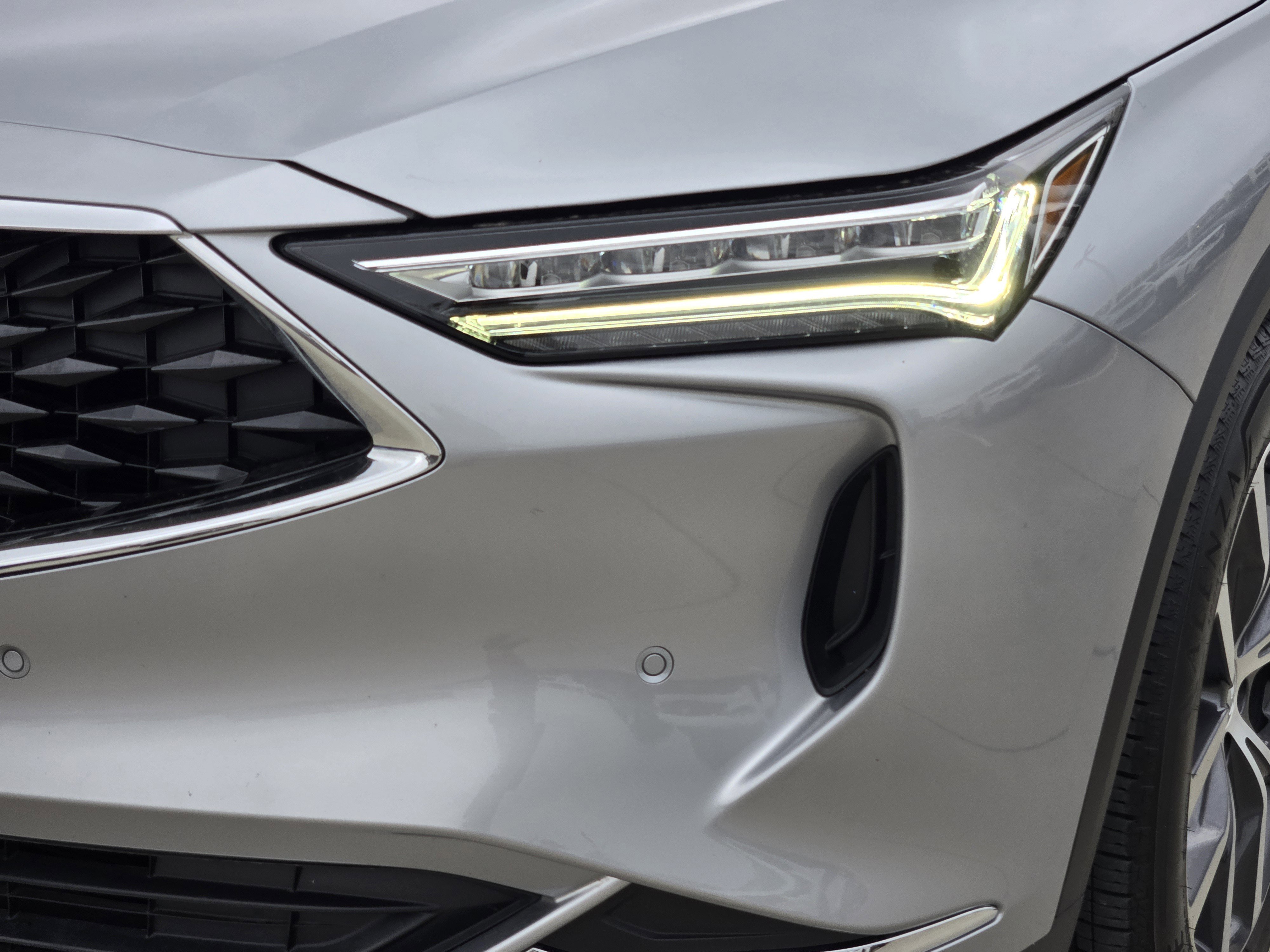 Certified 2024 Acura MDX FWD w/ Technology Package image 7