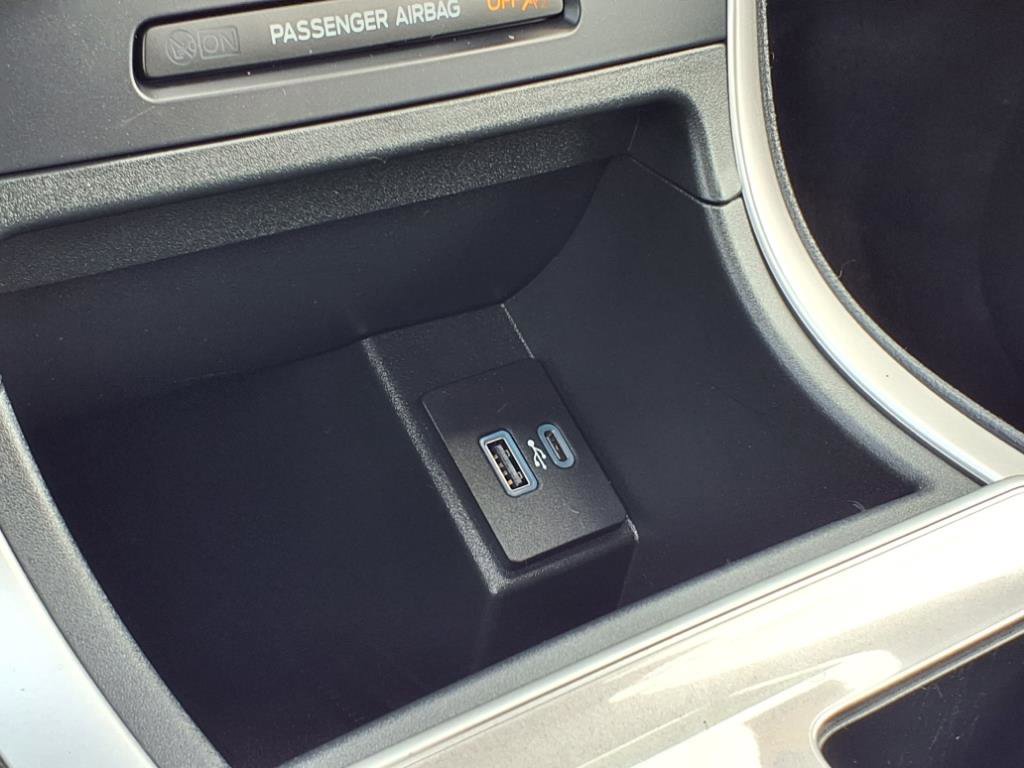 Used 2023 Ford Edge SEL w/ Convenience Package image 13