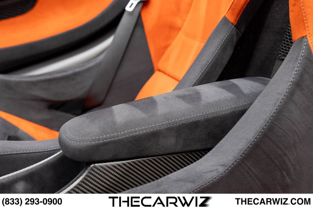 Used 2020 McLaren 600LT Spider RWD image 65