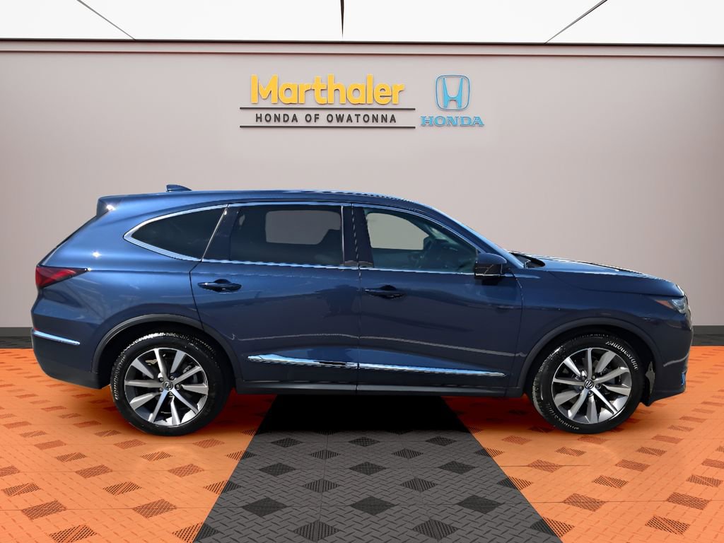 Used 2025 Acura MDX SH-AWD w/ Technology Package image 6
