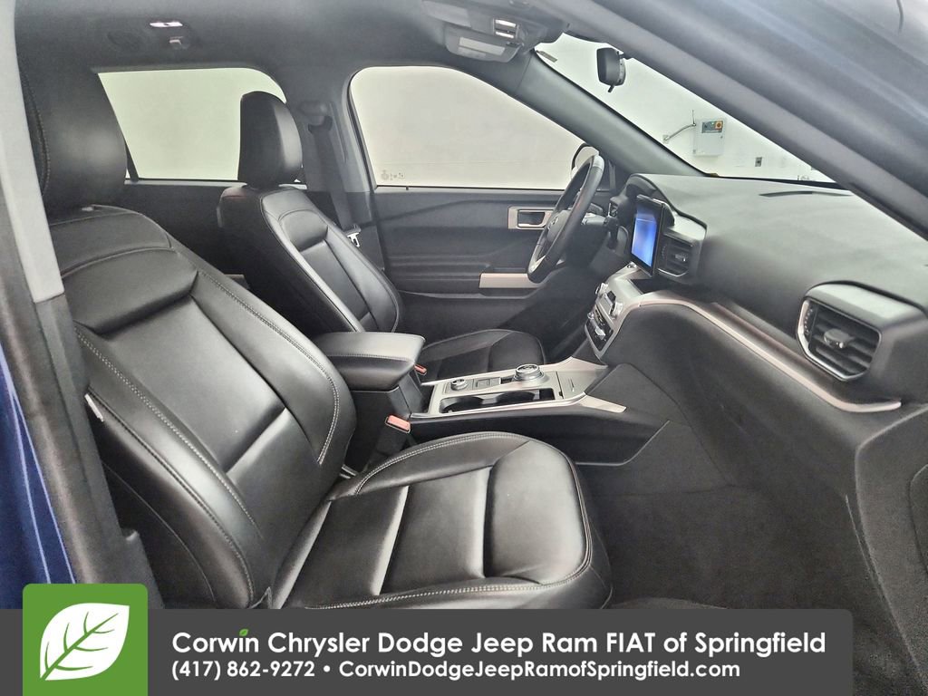 Used 2022 Ford Explorer XLT w/ Equipment Group 202A image 26