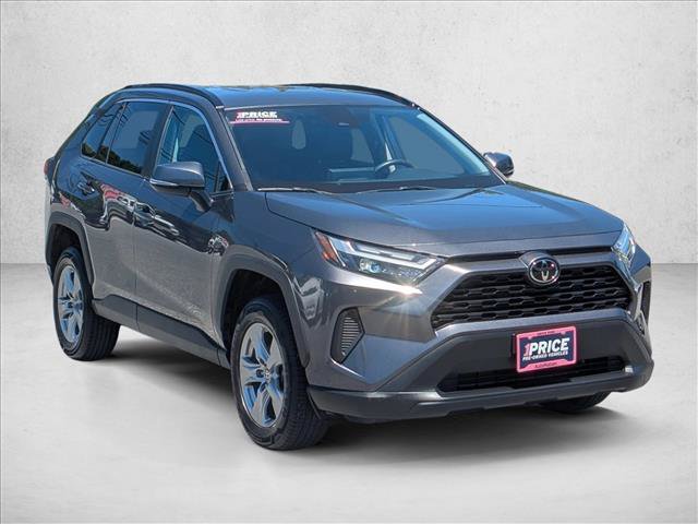 Used 2024 Toyota RAV4 XLE FWD image 3