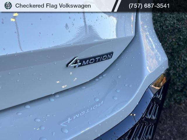 New 2026 Volkswagen Tiguan SE R-Line AWD/4WD image 11