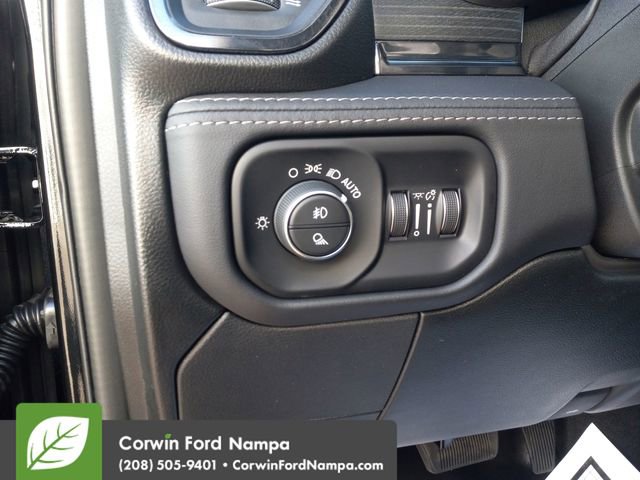 Used 2024 RAM 3500 Limited image 13