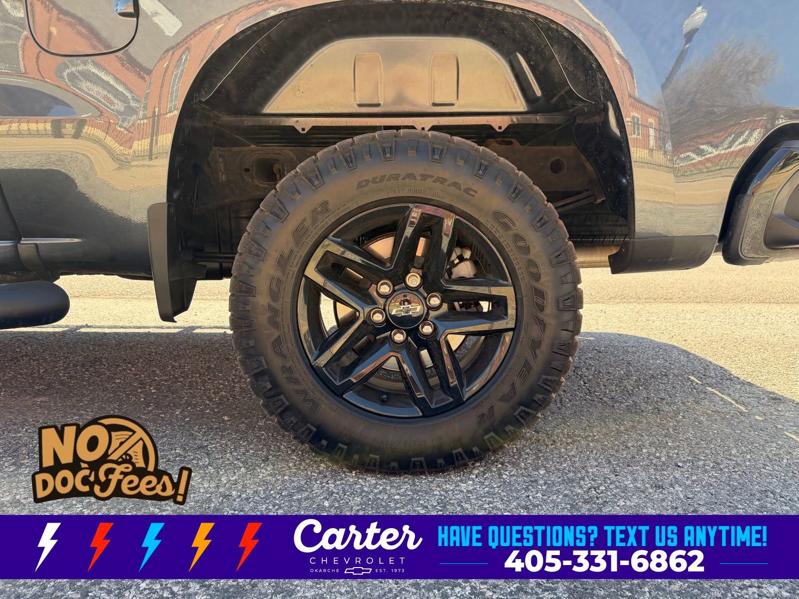 Used 2021 Chevrolet Silverado 1500 LT Trail Boss w/ LPO, Dark Essentials Package AWD/4WD image 12
