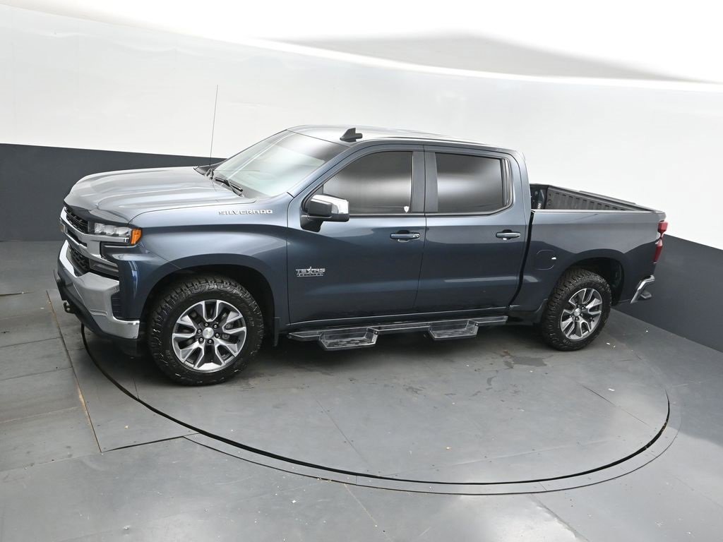 Used 2020 Chevrolet Silverado 1500 LT w/ Texas Edition image 35