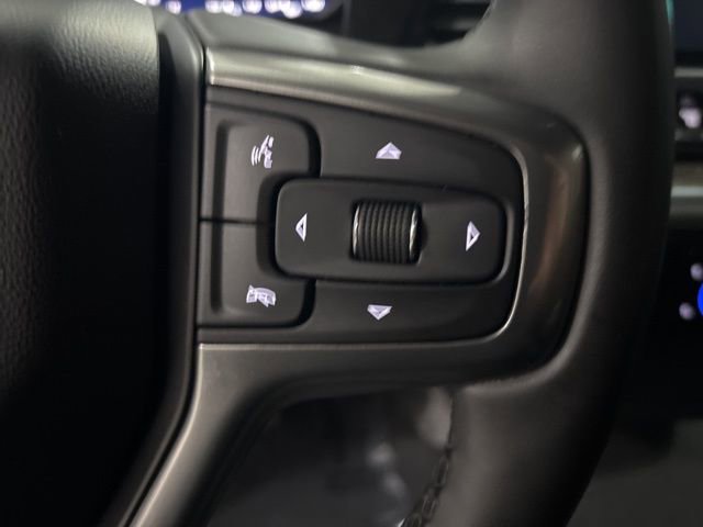 Used 2025 Chevrolet Silverado 2500 LT w/ Convenience Package image 17