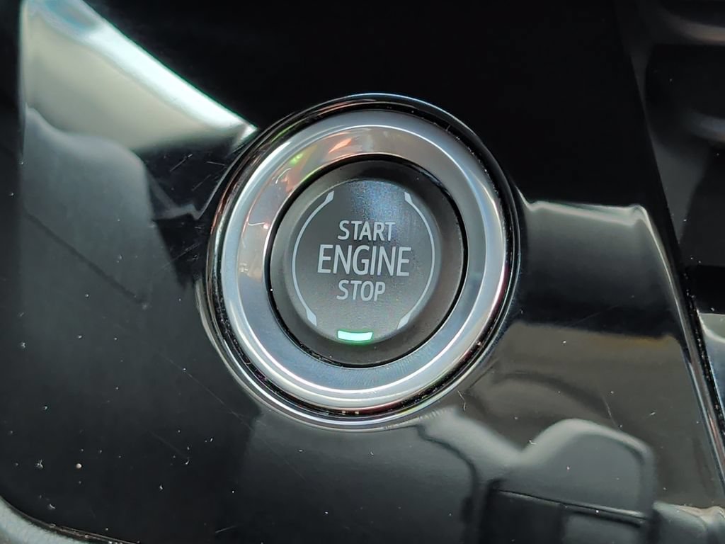 Used 2024 Buick Envision Preferred AWD/4WD image 26
