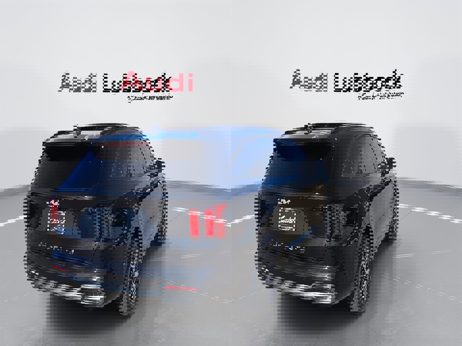 Used 2022 Kia Sorento EX w/ Panoramic Sunroof Package image 8