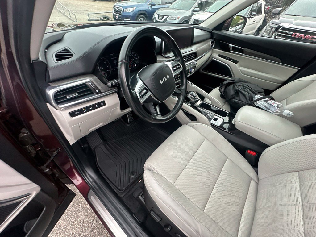 Used 2022 Kia Telluride SX FWD image 9