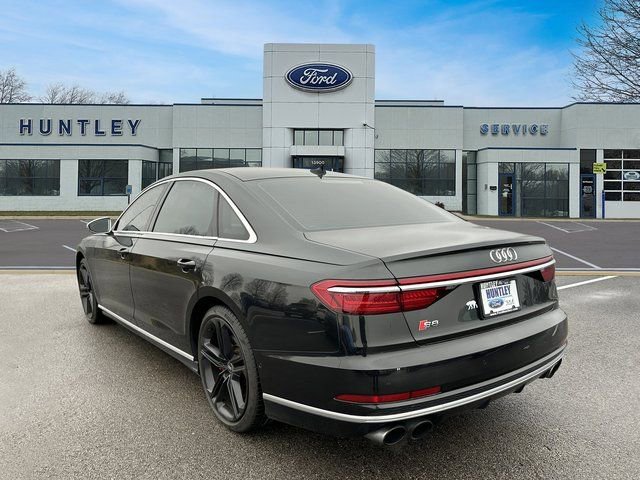 Used 2021 Audi S8 L image 6