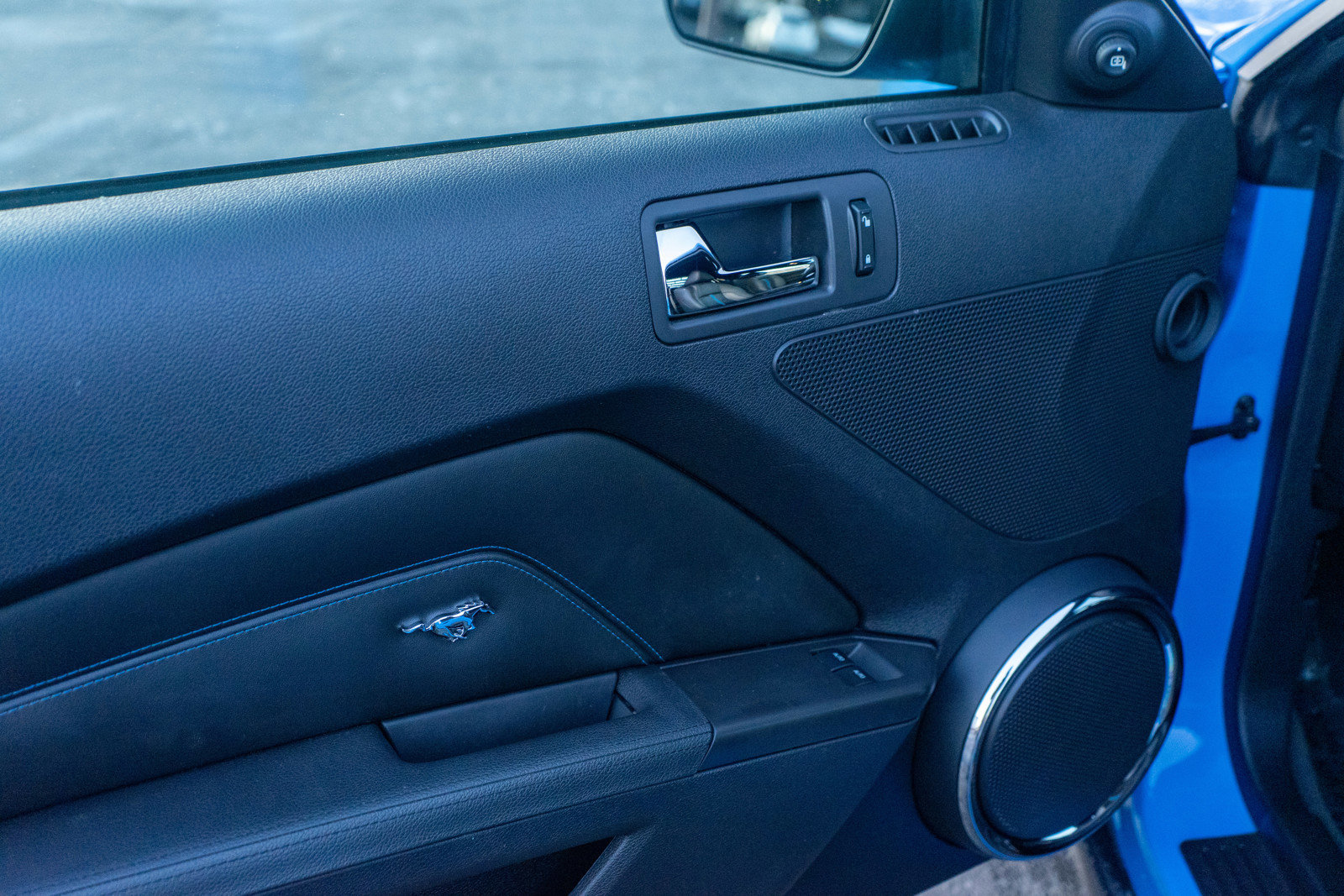 Used 2011 Ford Mustang GT w/ Security Pkg image 13