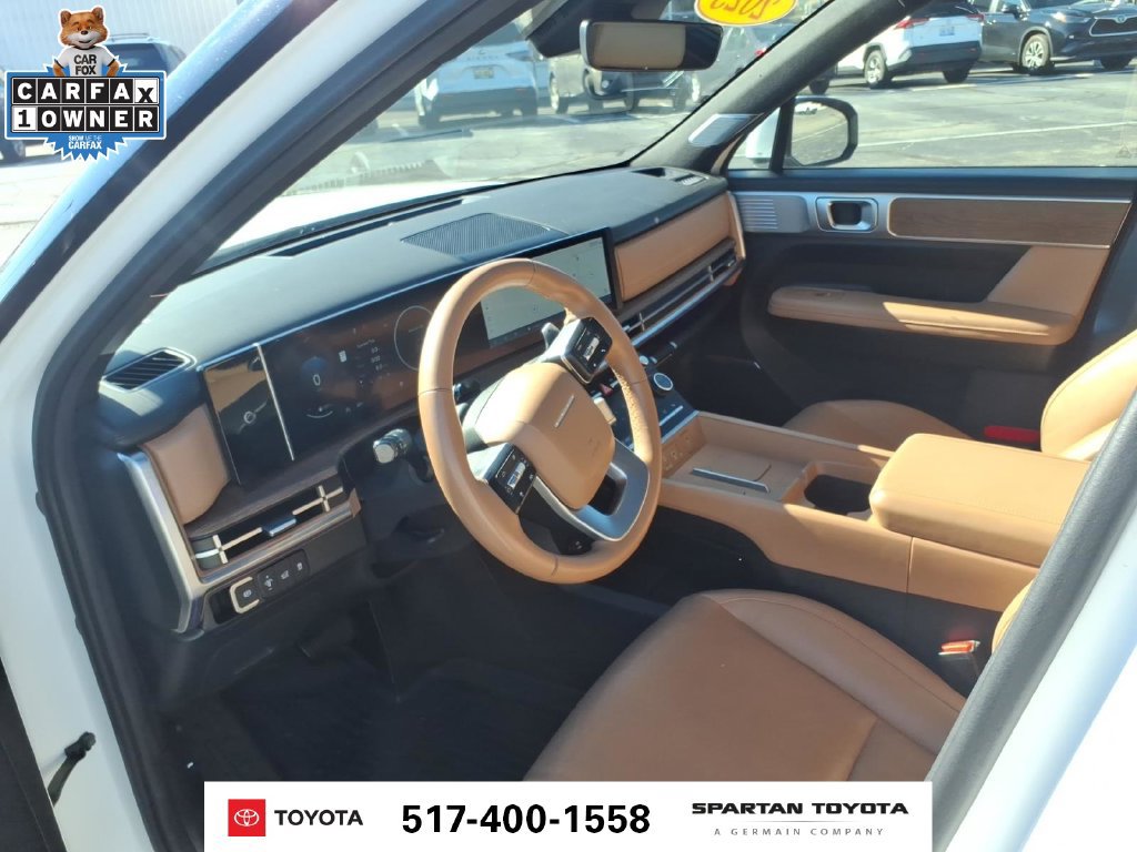 Used 2025 Hyundai Santa Fe Limited AWD/4WD image 14