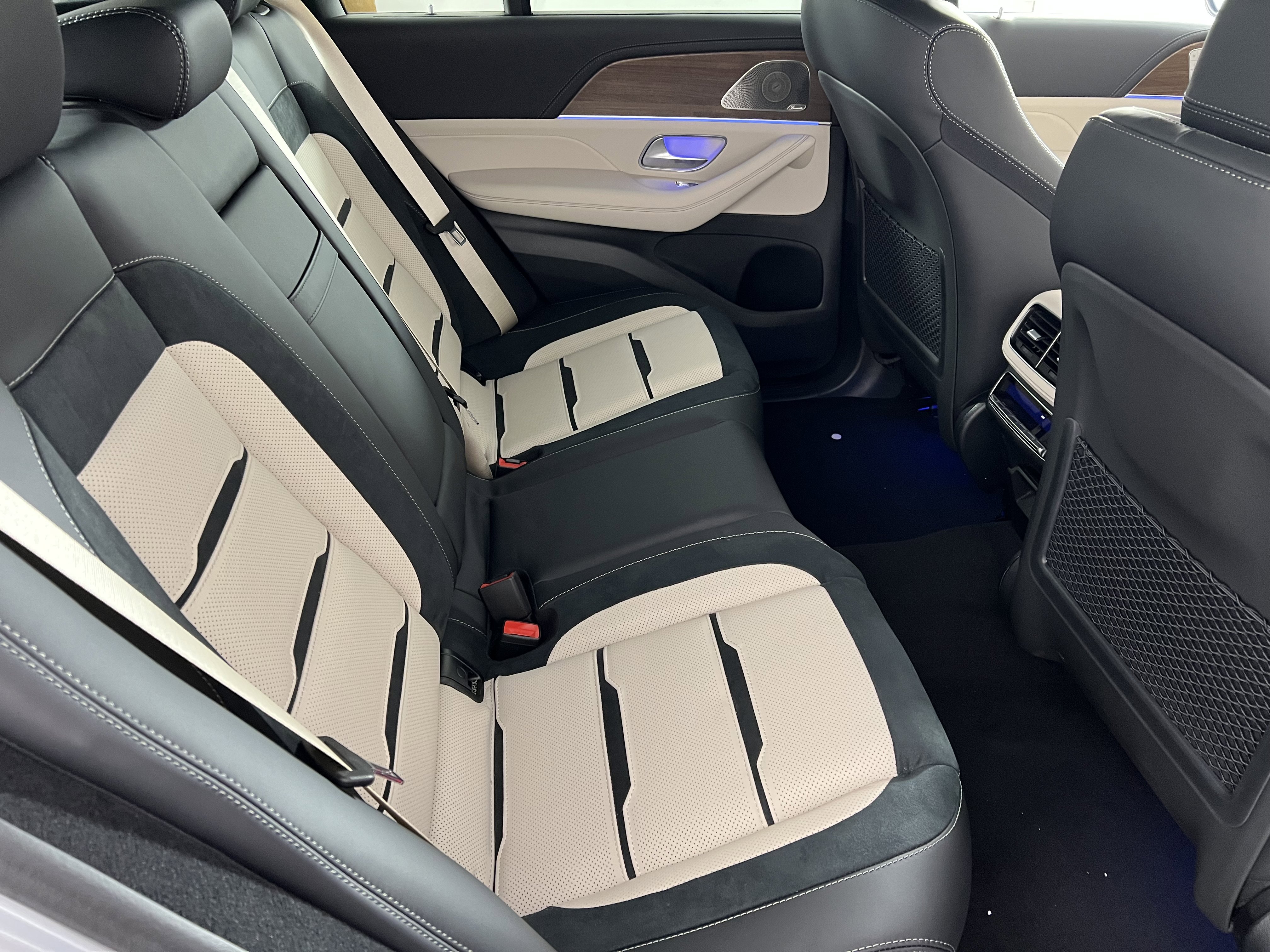 New 2026 Mercedes-Benz GLE 63 AMG S image 24