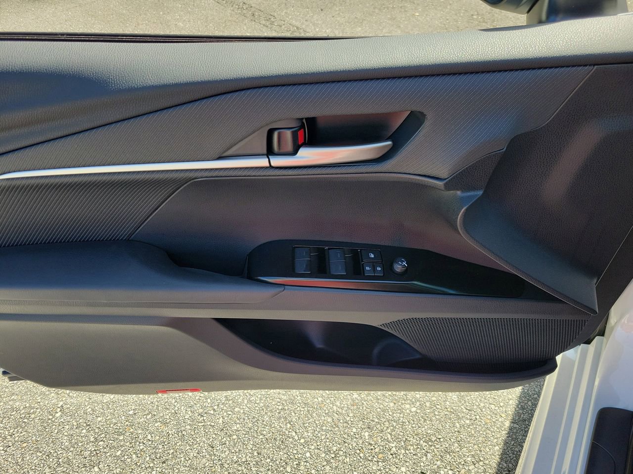 New 2026 Toyota Camry SE FWD image 14