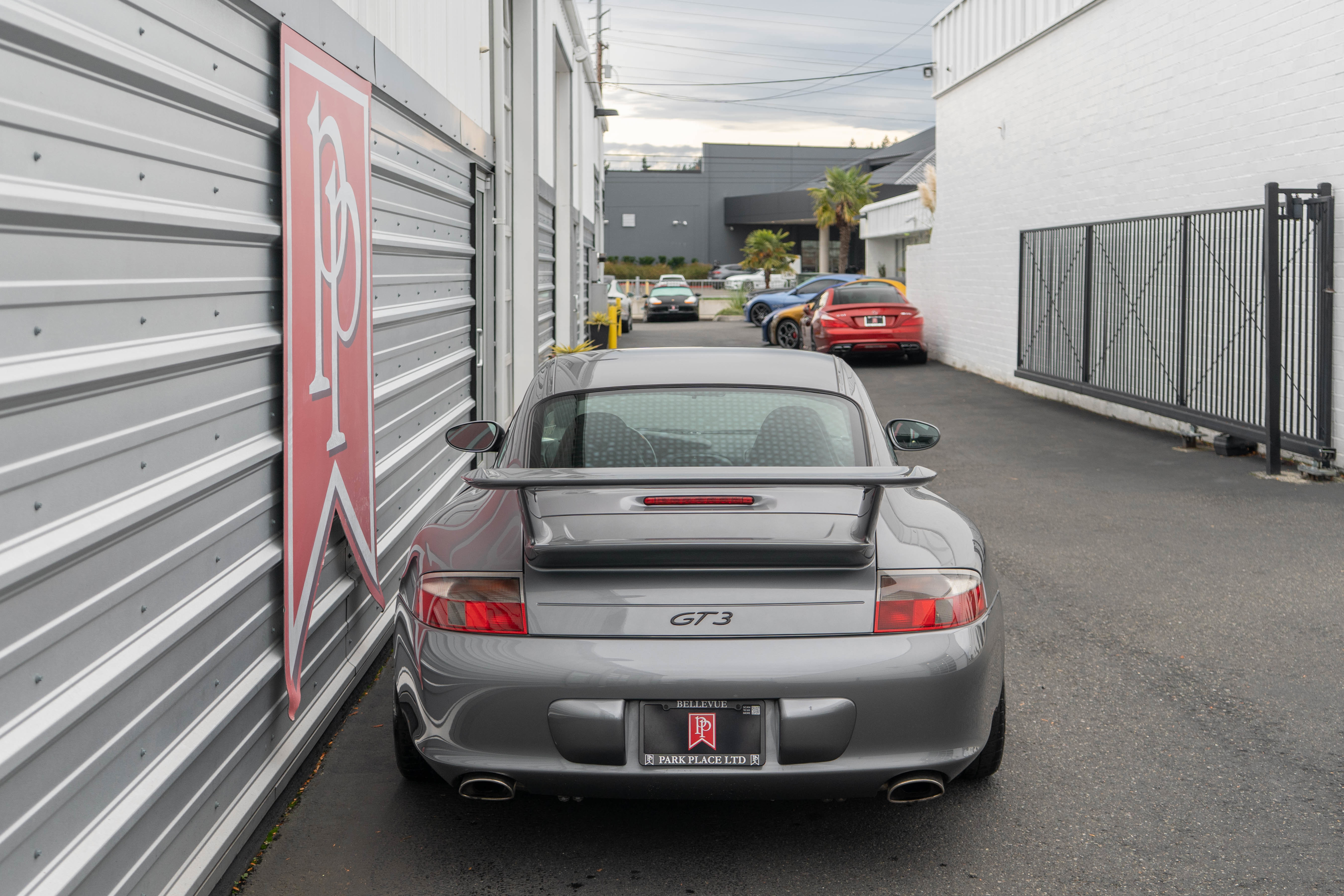 Used 2004 Porsche 911 GT3 image 37