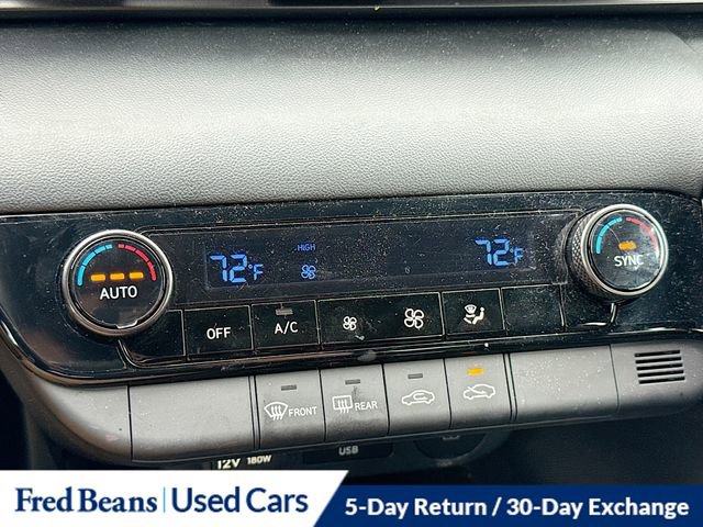 Certified 2025 Hyundai Elantra Sport FWD image 17