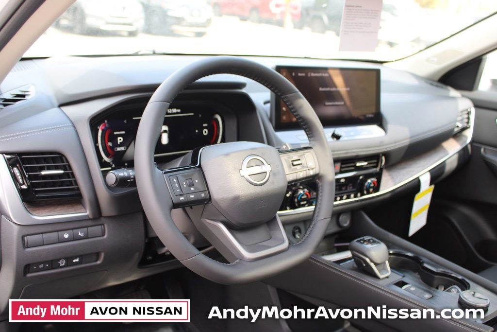 New 2026 Nissan Rogue Platinum image 12