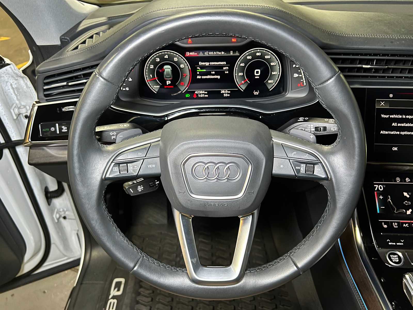 Used 2022 Audi Q8 Prestige image 31