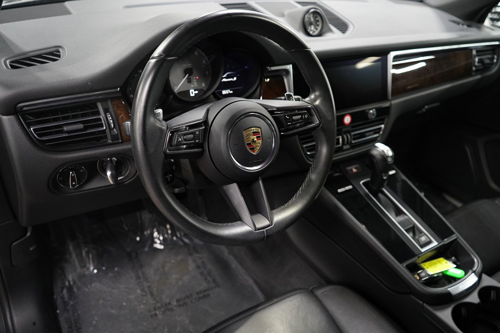Used 2023 Porsche Macan S AWD/4WD image 11