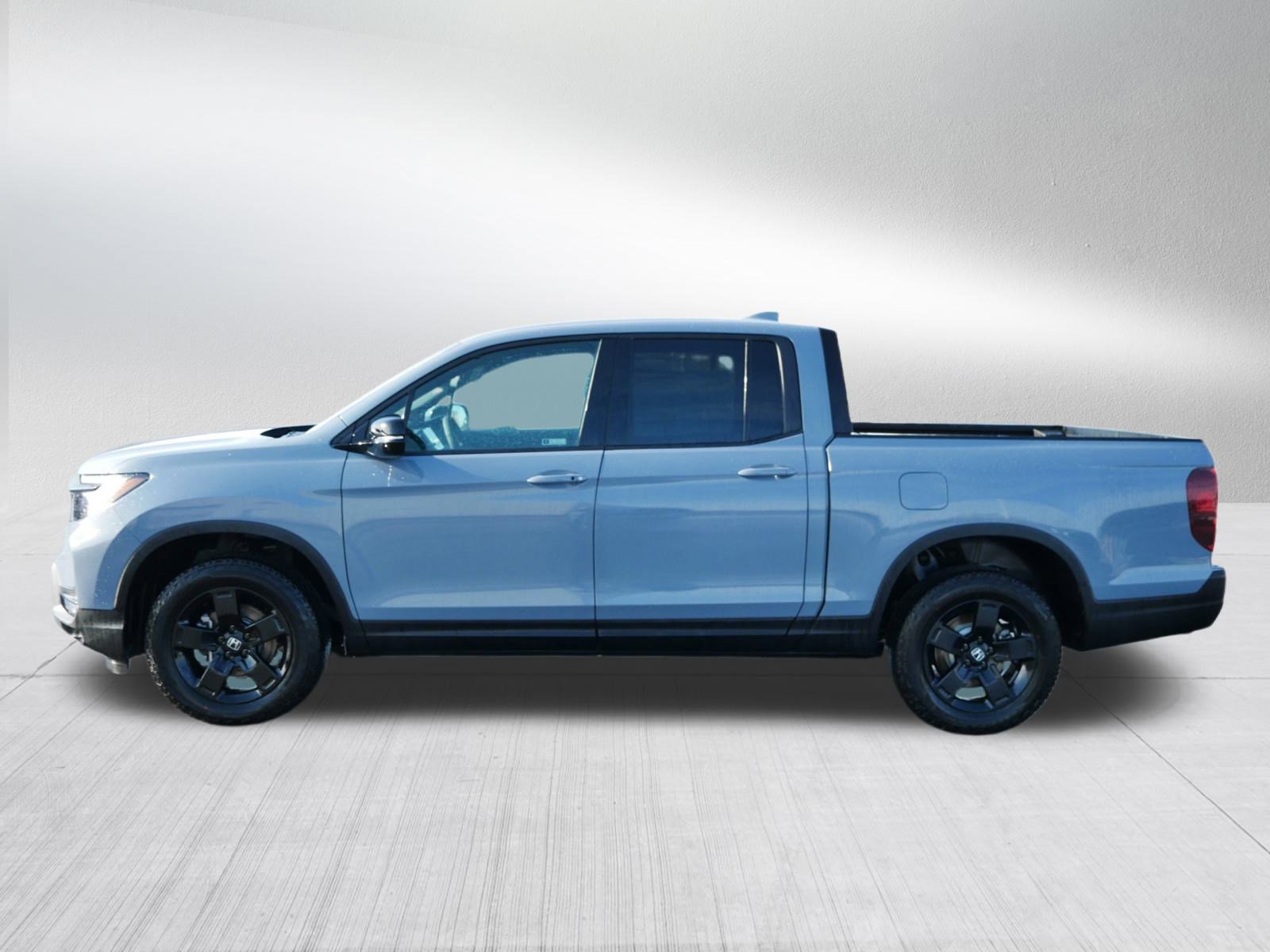Certified 2026 Honda Ridgeline Black Edition image 4