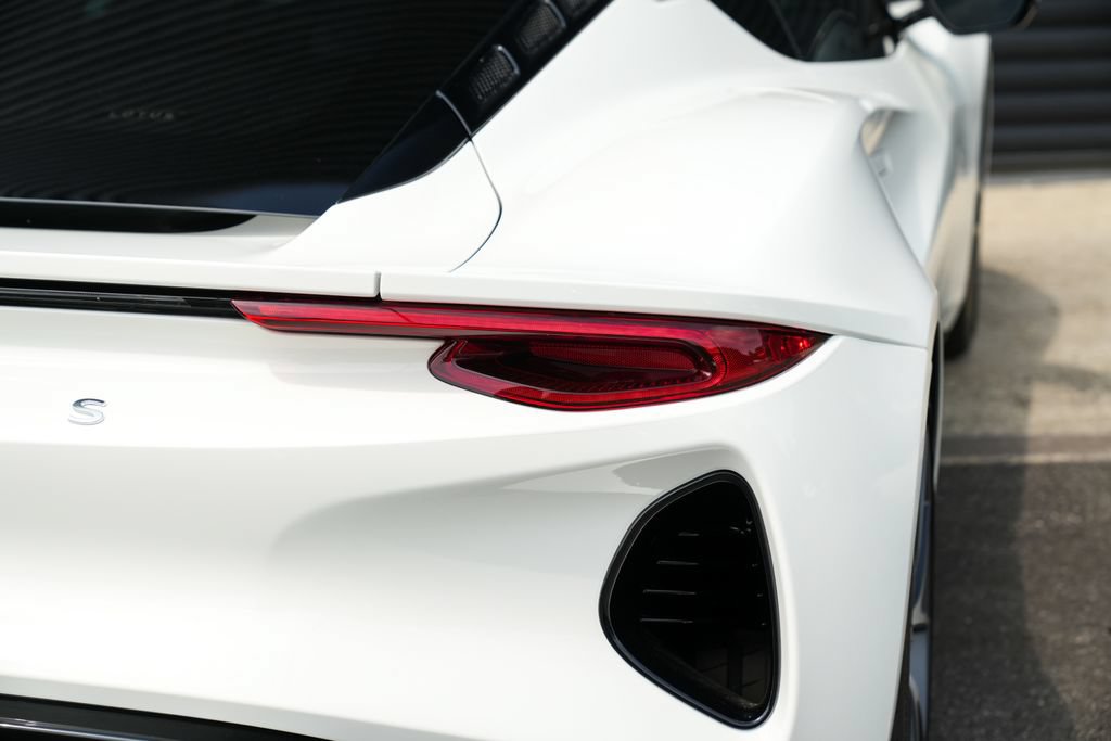 Used 2024 Lotus Emira First Edition RWD image 16