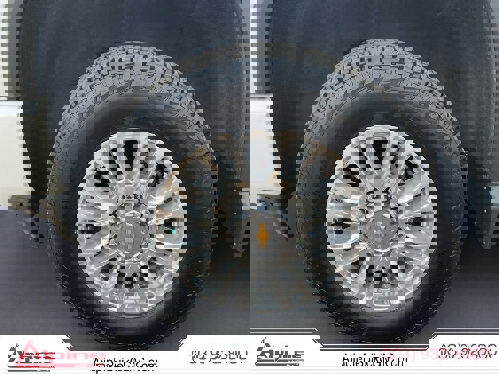 Used 2023 Chevrolet Silverado 3500 High Country w/ Z71 Off-Road Package image 14