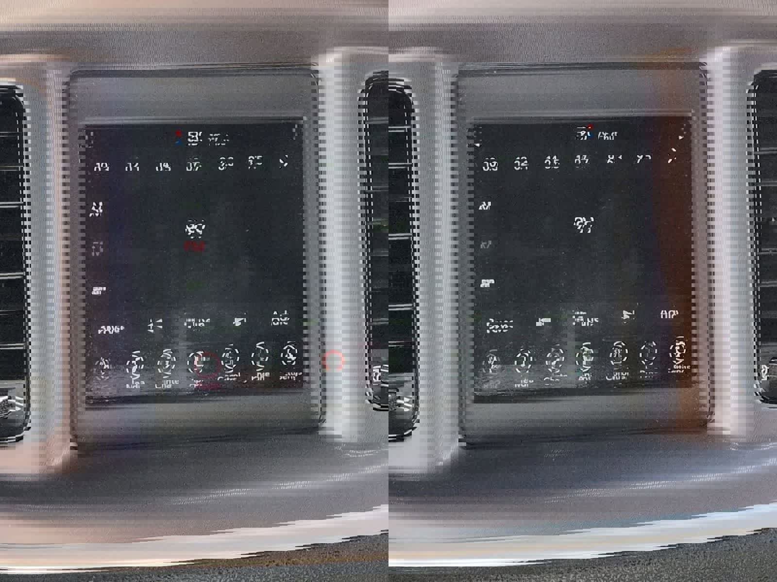 Certified 2022 Dodge Charger SXT w/ Blacktop Package image 28